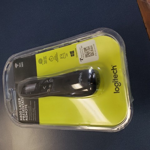 Logitech R800 Laser Presentation Remote - New, Open Package